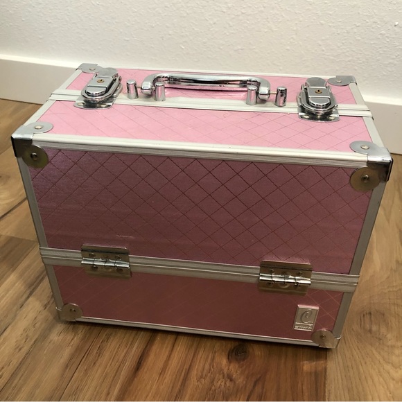 Caboodles Storage & Organization Caboodle Pink Hard Sided Makeup